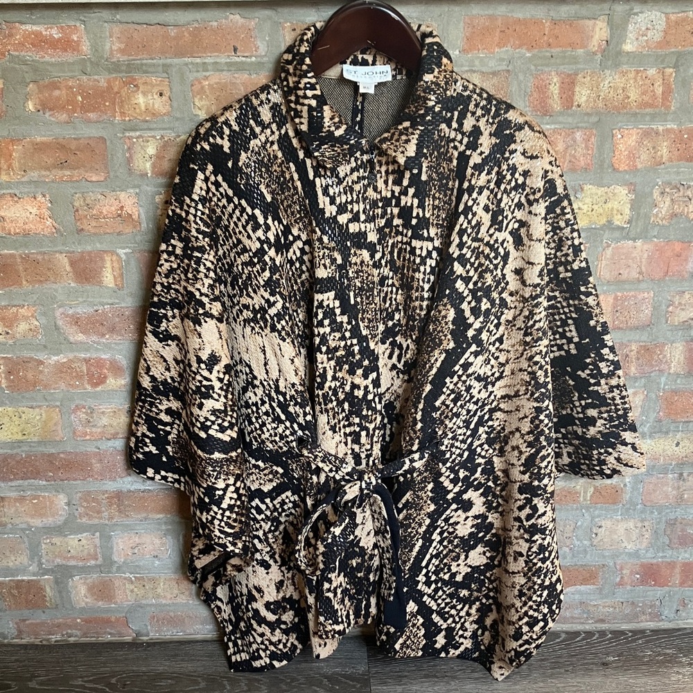 ST.JOHN COLLECTION black and tan sequin poncho.